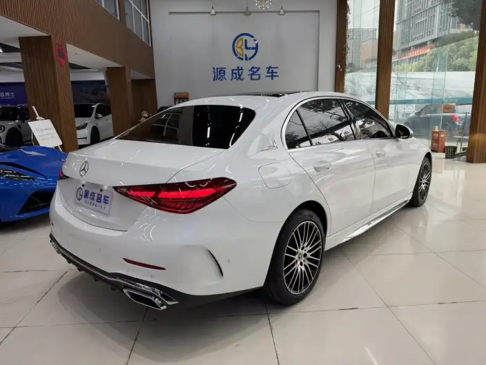 Mercedes-Benz C-Class 2025 Model C 260 L Sports Edition – фото 7