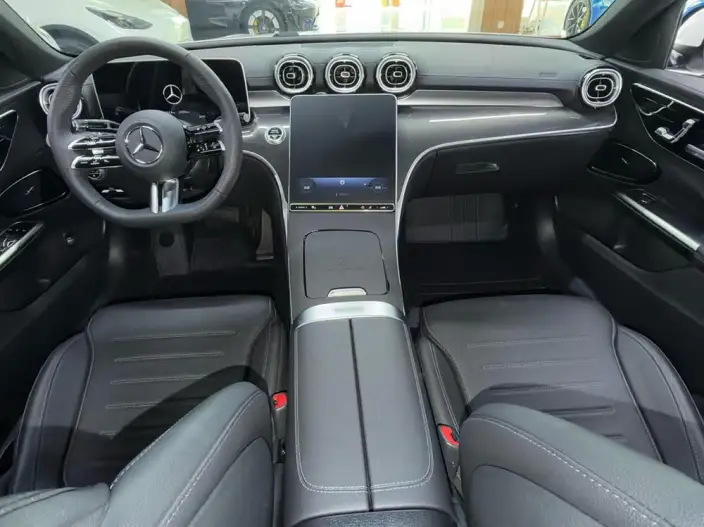 Mercedes-Benz C-Class 2025 Model C 260 L Sports Edition – фото 10