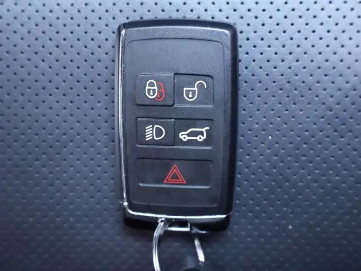 Land Rover Defender 2023 Model Facelift 110 P400 X-Dynamic HSE – фото 5