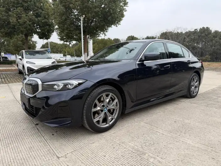 BMW i3 2022 Model eDrive35L – фото 1