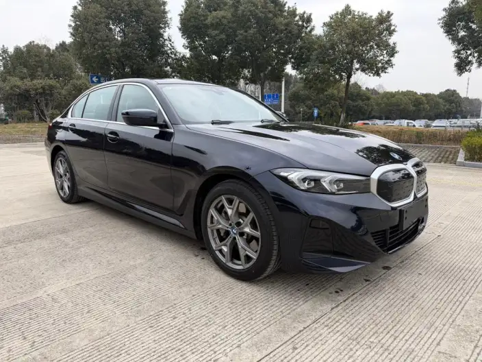 BMW i3 2022 Model eDrive35L – фото 3