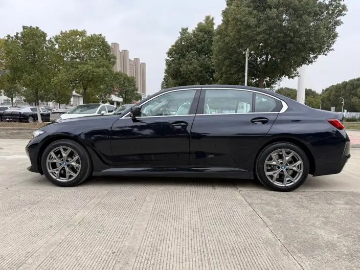 BMW i3 2022 Model eDrive35L – фото 4