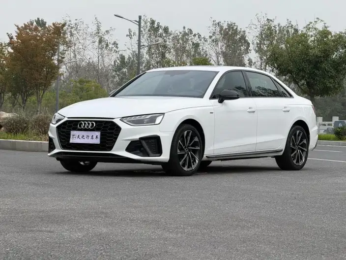 Audi A4 L 2023 Model 40 TFSI Luxury Dynamic Model – фото 1