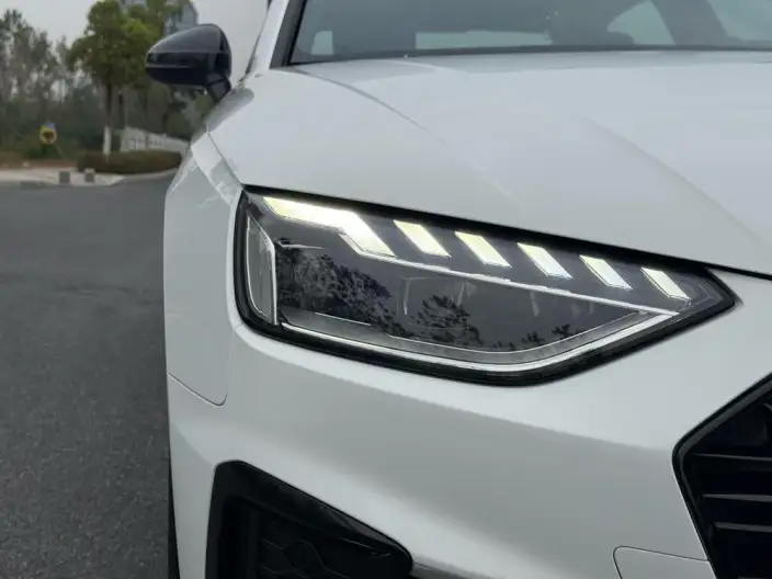 Audi A4 L 2023 Model 40 TFSI Luxury Dynamic Model – фото 5