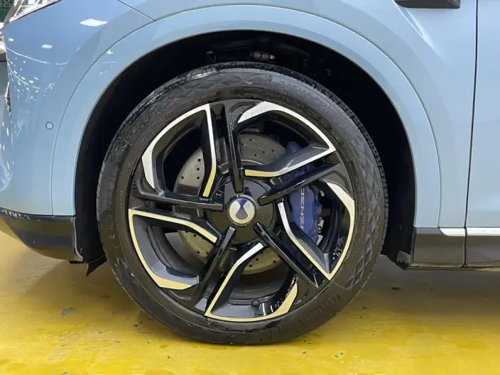 DENZA N7 2024 Model 630 4WD Smart Driving Max Edition – фото 4
