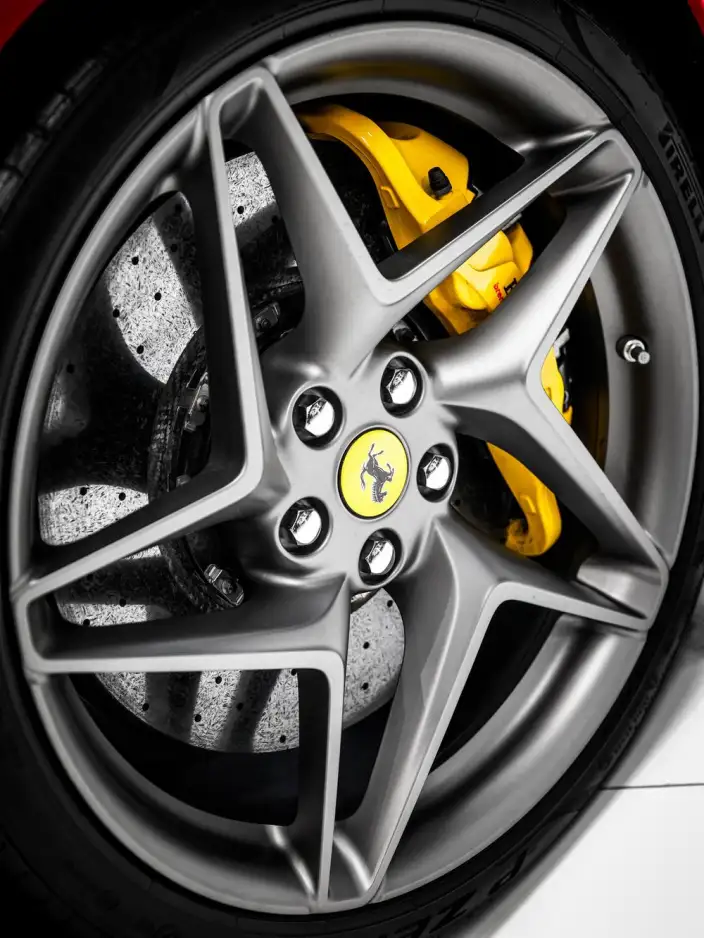 Ferrari F8 2019 Model Tributo 3.9T V8 – фото 9