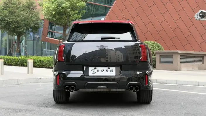 MINI JCW COUNTRYMAN 2024 Model 2.0T JOHN COOPER WORKS ALL4 – фото 5