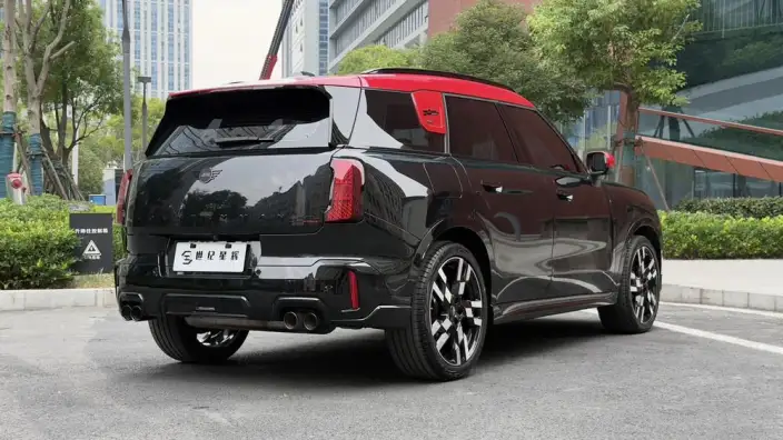 MINI JCW COUNTRYMAN 2024 Model 2.0T JOHN COOPER WORKS ALL4 – фото 6