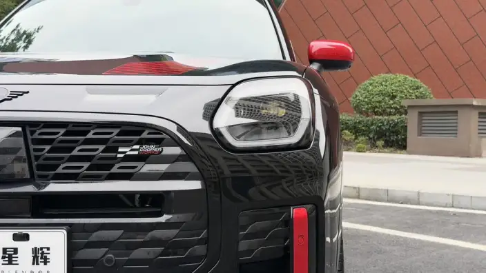 MINI JCW COUNTRYMAN 2024 Model 2.0T JOHN COOPER WORKS ALL4 – фото 7