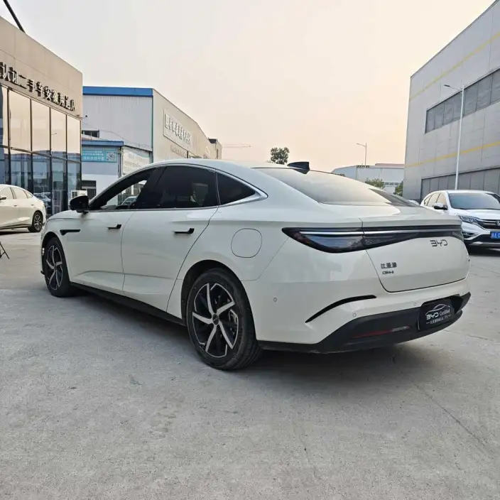 BYD Seal 07DM 2026 Model DM-i 230KM Flagship Model – фото 4