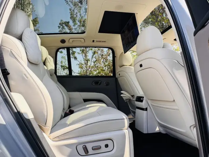Li Auto i8 2025 Model Standard Edition – фото 10