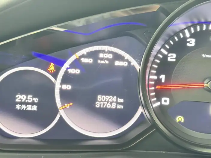 Cayenne 2019 Model Cayenne 3.0T – фото 10