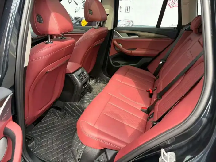 BMW X3 2023 Model xDrive30i Exclusive Model M Night Set – фото 9