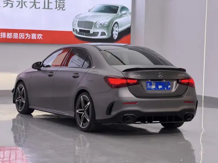 Mercedes-Benz A-Class AMG 2024 Model Facelift AMG A 35 L 4MATIC – фото 4