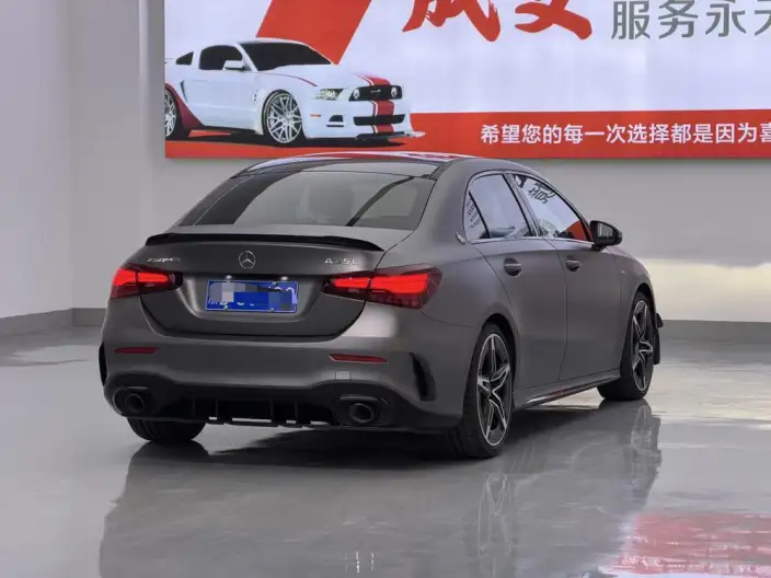 Mercedes-Benz A-Class AMG 2024 Model Facelift AMG A 35 L 4MATIC – фото 6