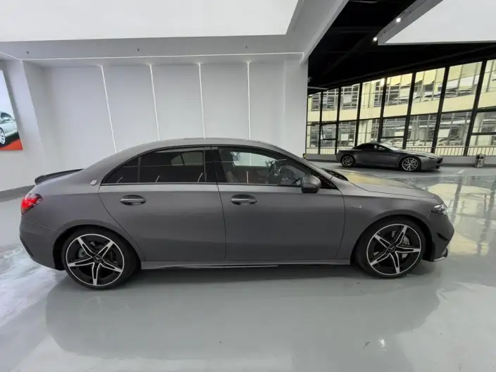 Mercedes-Benz A-Class AMG 2024 Model Facelift AMG A 35 L 4MATIC – фото 7