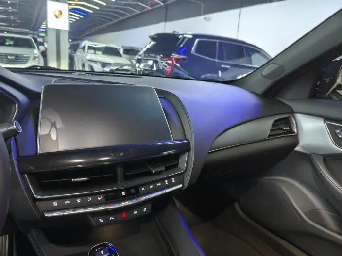 Cadillac CT5 2023 Model 28T Noble Model – фото 7