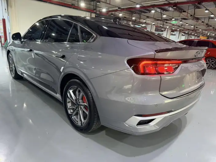 Ford Mondeo 2023 Model EcoBoost 245 Luxury Model – фото 4