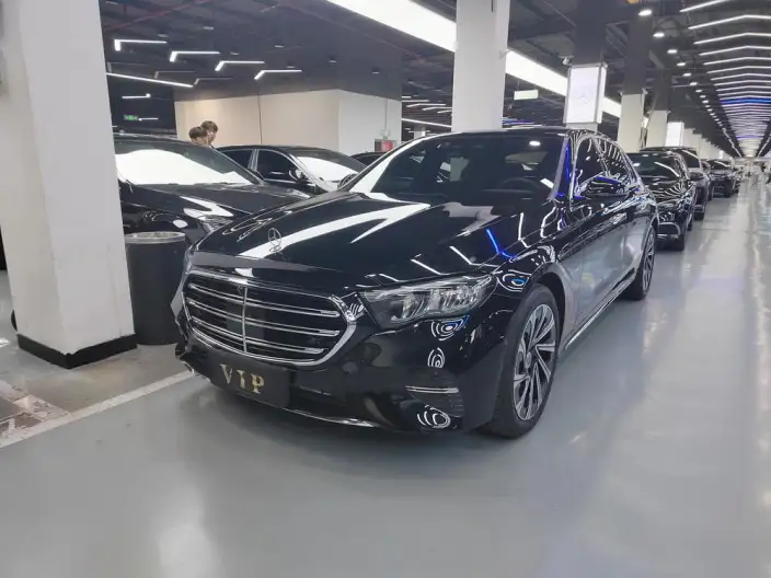 Mercedes-Benz E-Class 2024 Model E 300 L Fashion Model sedan – фото 1