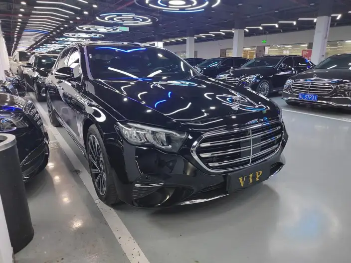 Mercedes-Benz E-Class 2024 Model E 300 L Fashion Model sedan – фото 3