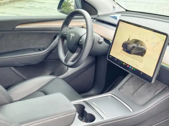 Model Y 2024 Model Rear-wheel drive version – фото 8