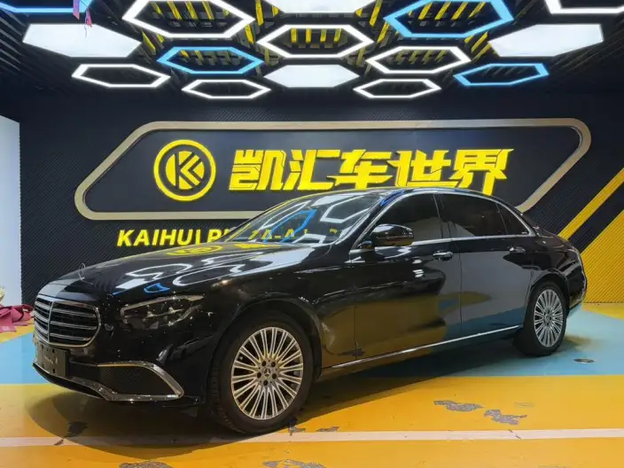 Mercedes-Benz E-Class 2023 Model E 300 L Luxury Model sedan – фото 1