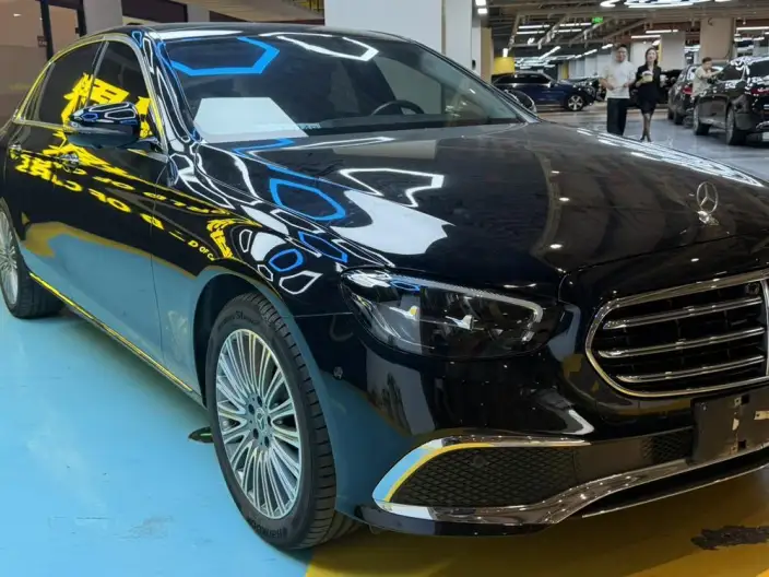 Mercedes-Benz E-Class 2023 Model E 300 L Luxury Model sedan – фото 2