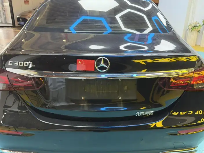Mercedes-Benz E-Class 2023 Model E 300 L Luxury Model sedan – фото 3