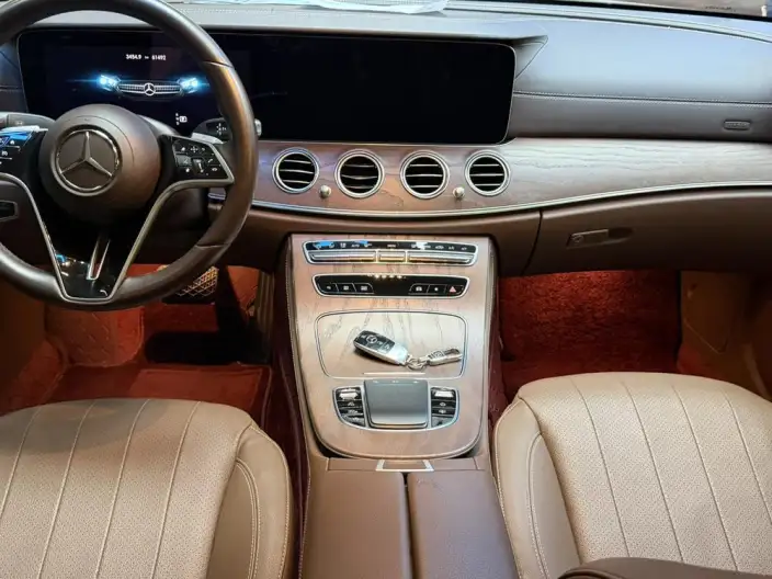 Mercedes-Benz E-Class 2023 Model E 300 L Luxury Model sedan – фото 7