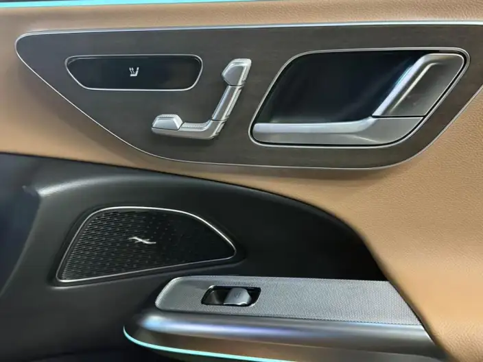 Mercedes-Benz E-Class 2024 Model Facelift E 300 L Fashion Model sedan – фото 9
