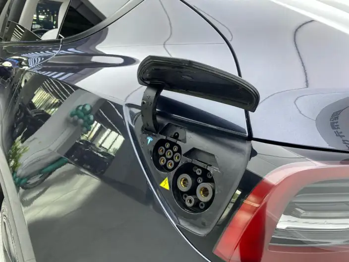 Model Y 2024 Model Rear-wheel drive version – фото 8