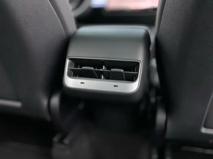 Model Y 2024 Model Rear-wheel drive version – фото 13