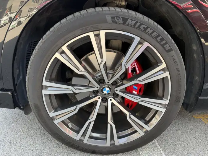 BMW X7 2024 Model xDrive40i Leading Model Luxury Set 7 seat – фото 5