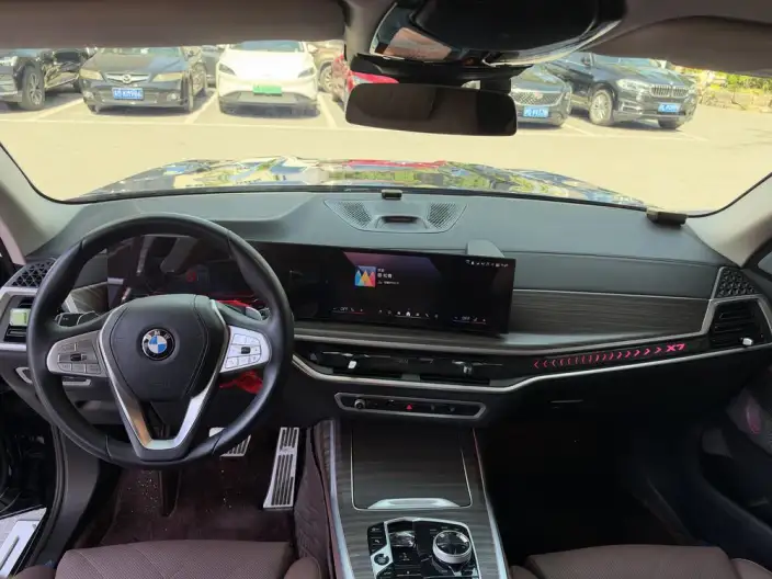 BMW X7 2024 Model xDrive40i Leading Model Luxury Set 7 seat – фото 7