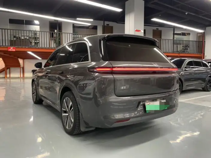 Li Auto L8 2024 Model Pro Edition – фото 3