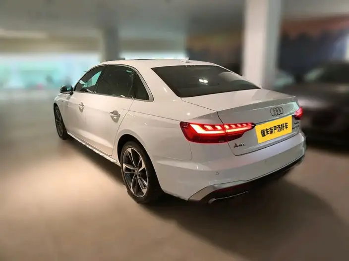 Audi A4 L 2022 Model 40 TFSI Fashion Dynamic Model – фото 3