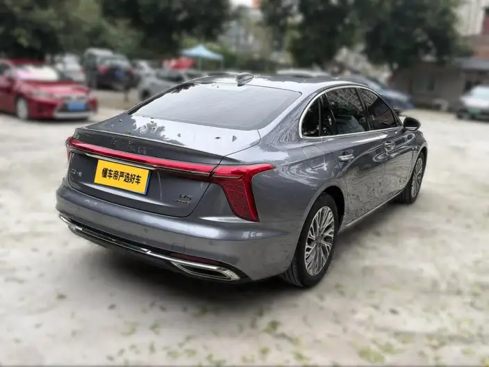 Hongqi H5 2023 Model 2.0T Automatic Flag Enjoy Edition – фото 4