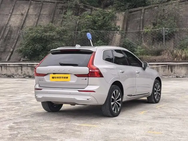 Volvo XC60 2024 Model B5 4WD Smart Range Deluxe Edition – фото 6
