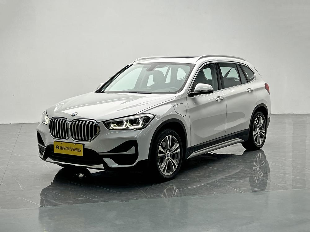 BMW X1 PHEV Модель 2020 года xDrive30Le Exclusive