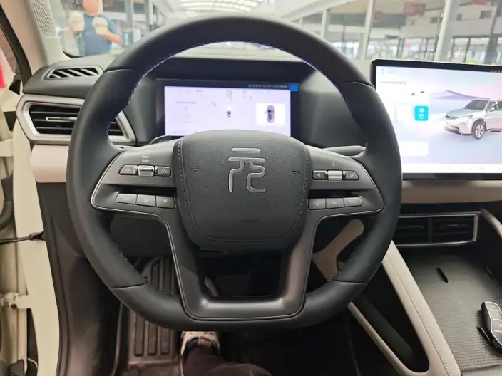 Yuan UP 2025 Model Smart Driving Edition 401KM Vitality Edition – фото 8