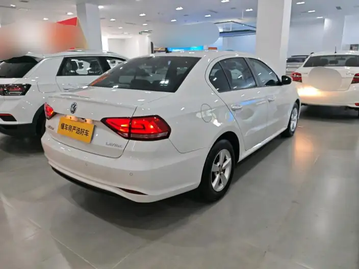 Volkswagen Lavida 2019 Model Voyage 1.5L Automatic Fashion edition China VI – фото 4