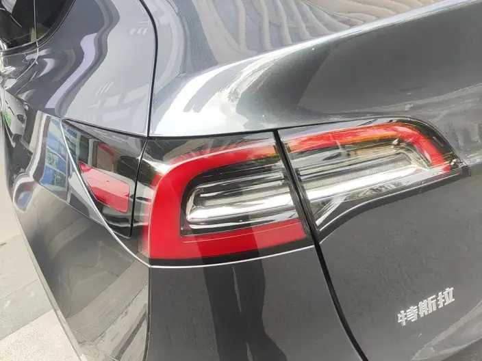 Model Y 2022 Model Rear-wheel drive version – фото 9