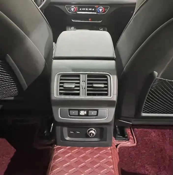 Audi Q5L 2023 Model 40T Fashion Dynamic Model – фото 8