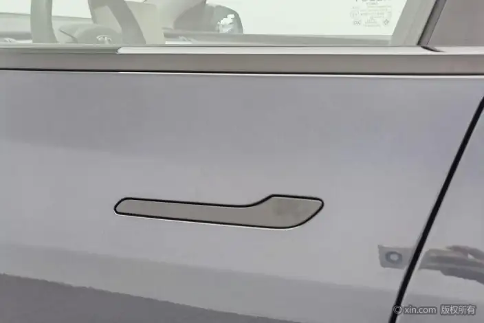 Model Y 2024 Model Rear-wheel drive version – фото 10