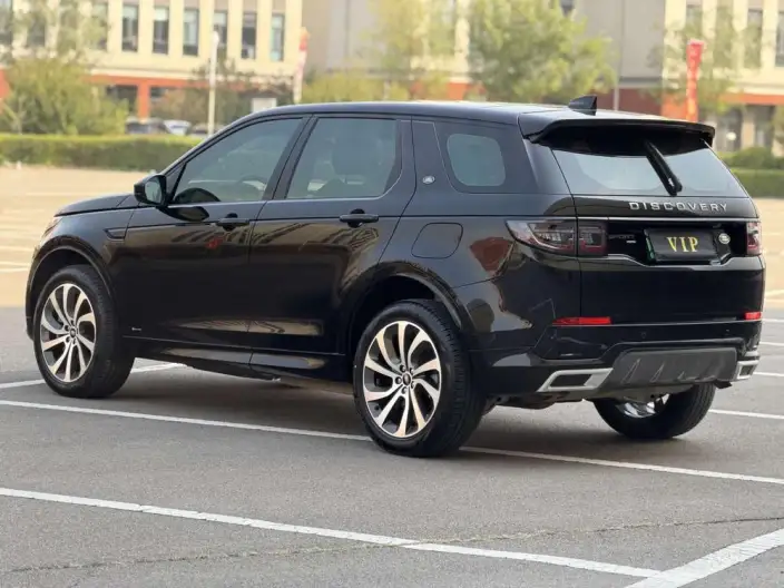 Land Rover Discovery Sport PHEV 2022 Model P300e Performance Technology Edition – фото 4