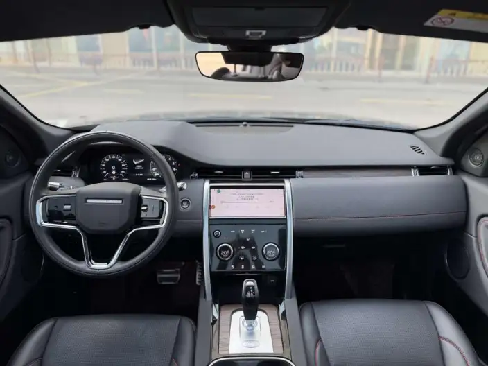 Land Rover Discovery Sport PHEV 2022 Model P300e Performance Technology Edition – фото 10