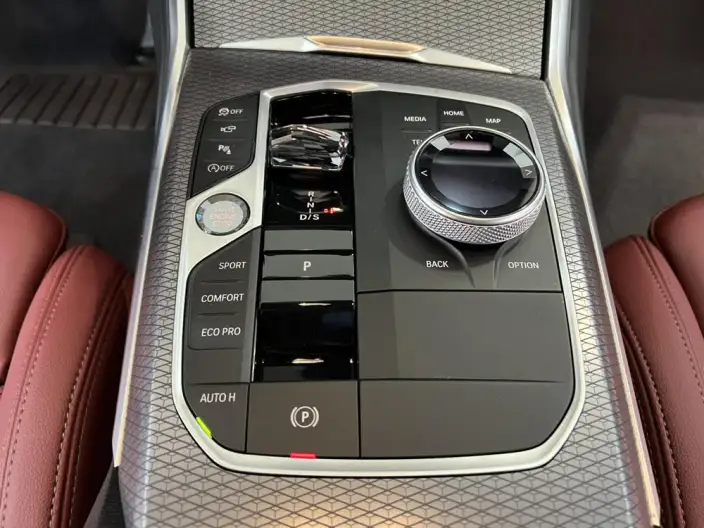 BMW 4 Series 2024 Model 430i M Sports Night Set – фото 9