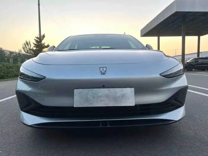 Roewe D7 DMH 2023 Model 125 Ultimate Edition