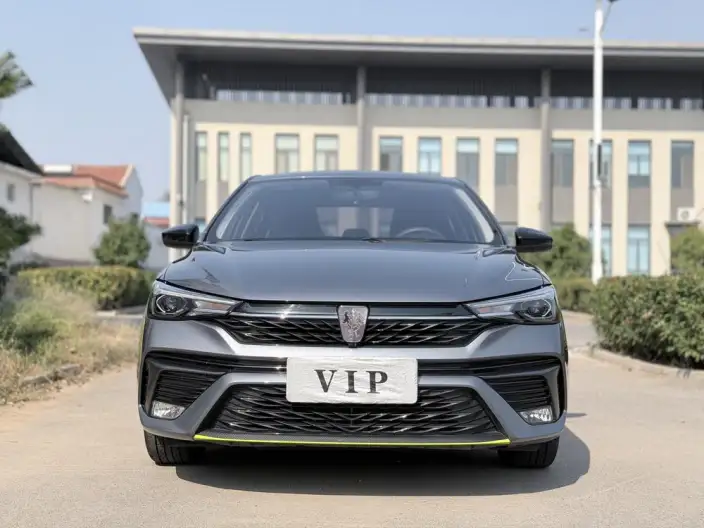 Roewe i5 2021 Model 1.5L Manual Diamond Edition