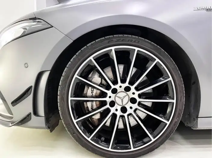 Mercedes-Benz A-Class AMG 2022 Model AMG A 35 L 4MATIC – фото 8